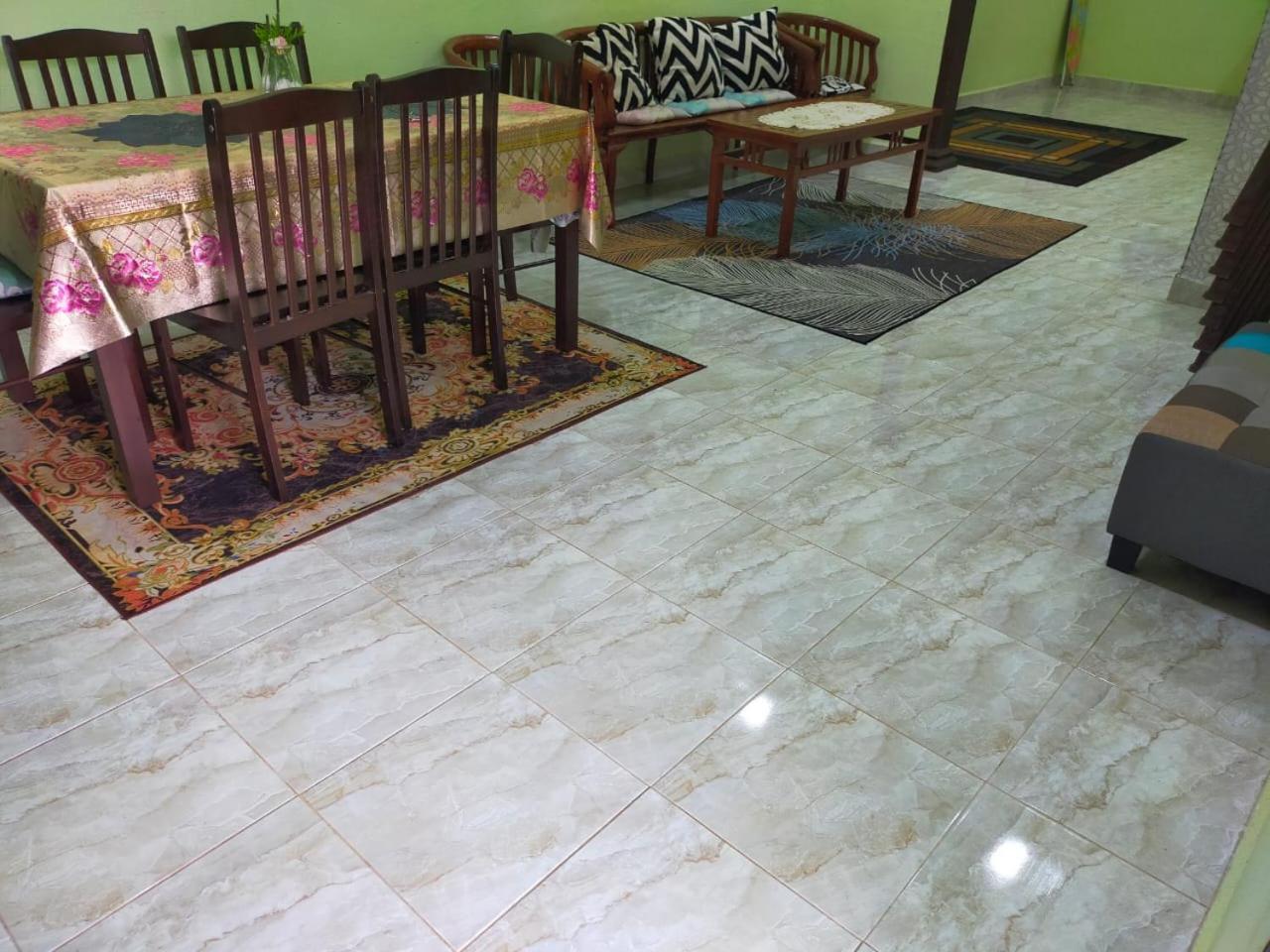 Rumah Tumpangan Di Kuala Terengganu, Terengganu Homestay D Zewnętrze zdjęcie